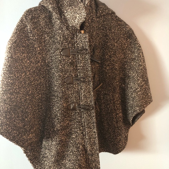 Hooded wool jacket - Picture 1 of 1